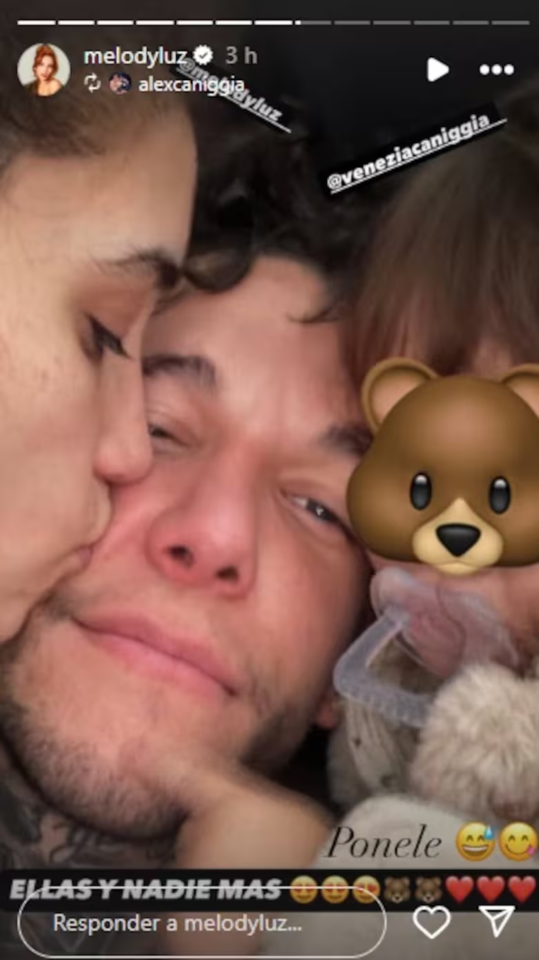 Alex Caniggia z Melody Luz i córką Venezią